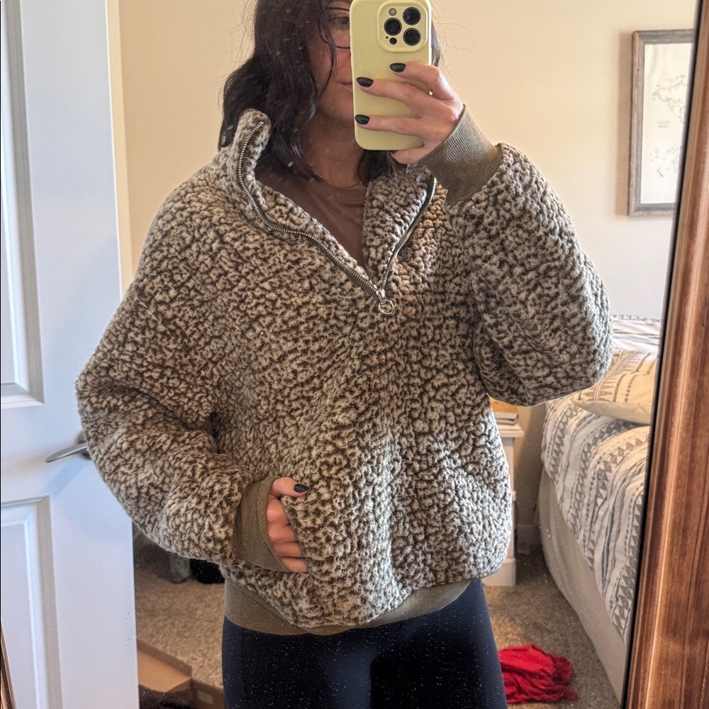Express One Eleven Pul Over Quarter Zip Sherpa